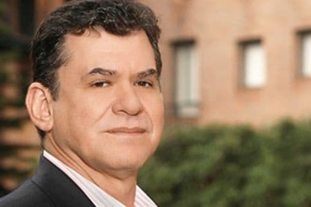 Escenarios y alternativas para la paz, según León Valencia