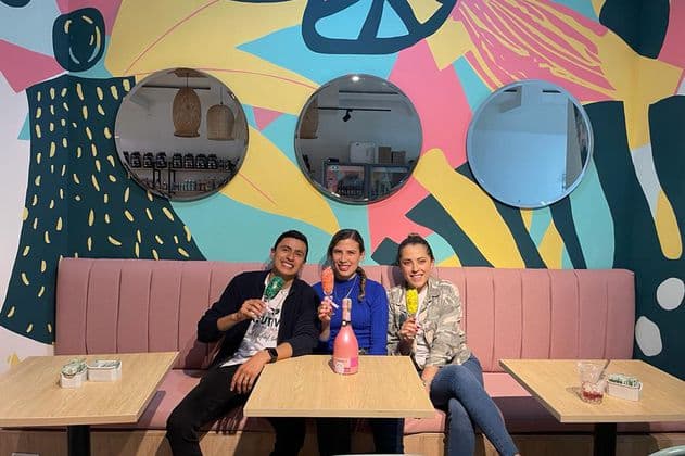 Emprendedores, Tomas Oyuela, Sofía Obando y Laura Obando, son los Personajes 10