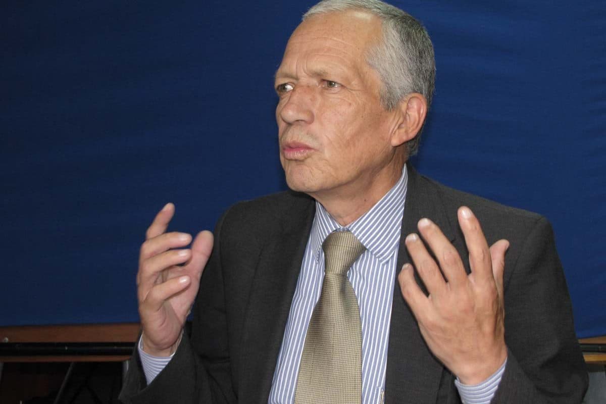 Silvio Sánchez Fajardo: recuerdo de un maestro que enseñó a pensar.