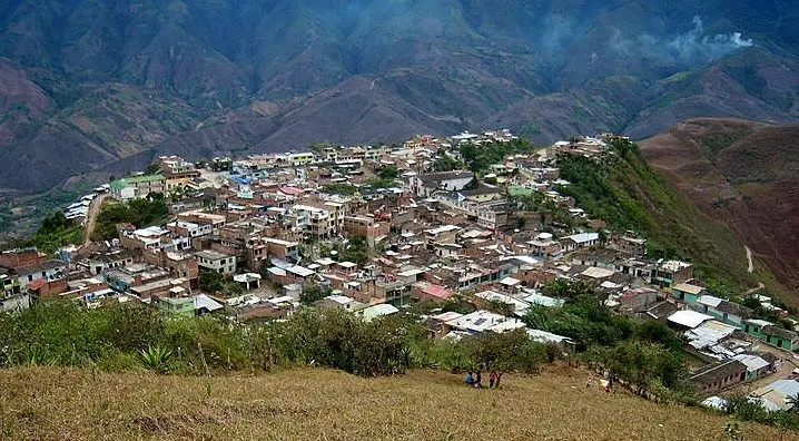 Invias y Gobernación de Nariño iniciarán pavimentación de vías en la zona de cordillera