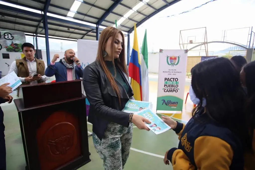 Gestora social lleva Cátedra de Café a colegios de Nariño