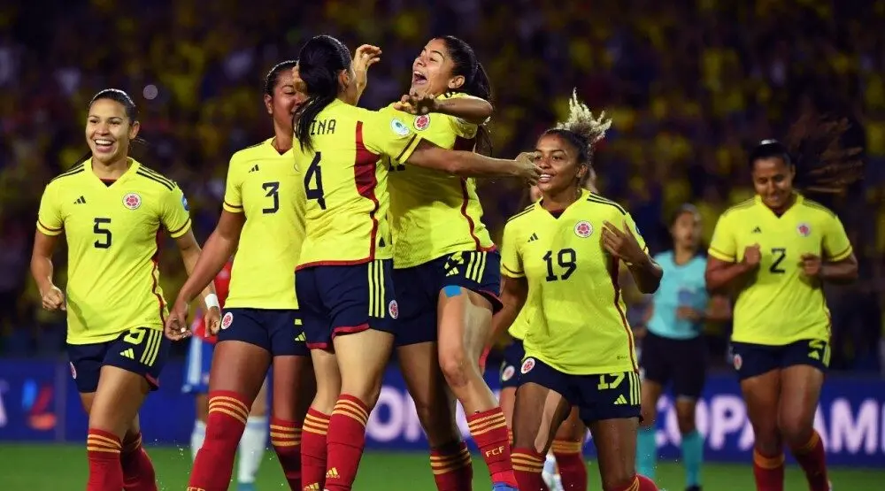 Selección Femenina de Fútbol de Colombia pasó a la final de la Copa América, clasificó al Mundial y obtuvo cupo para Olímpicos