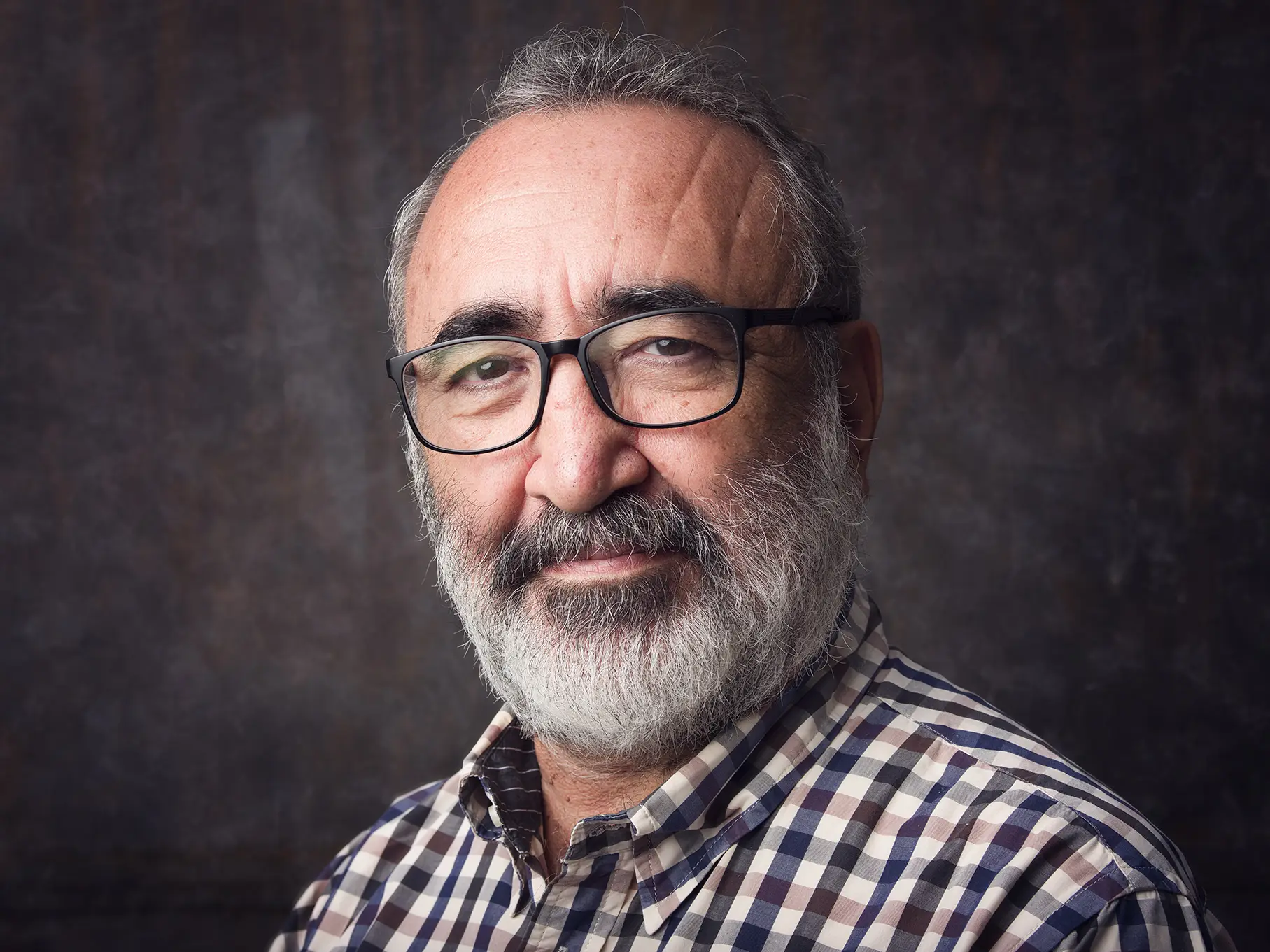 Omar Ortiz dirigirá el Festival Internacional de Poesía de Cali