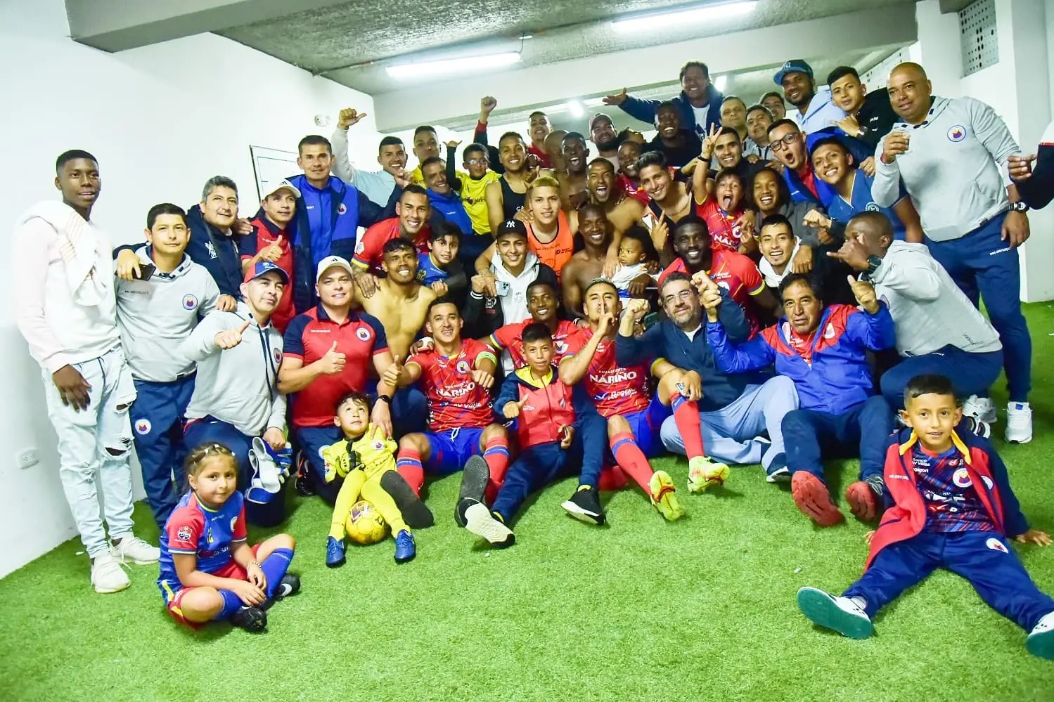 “Tenemos un equipo para pelear, para competir”, Flabio Torres DT