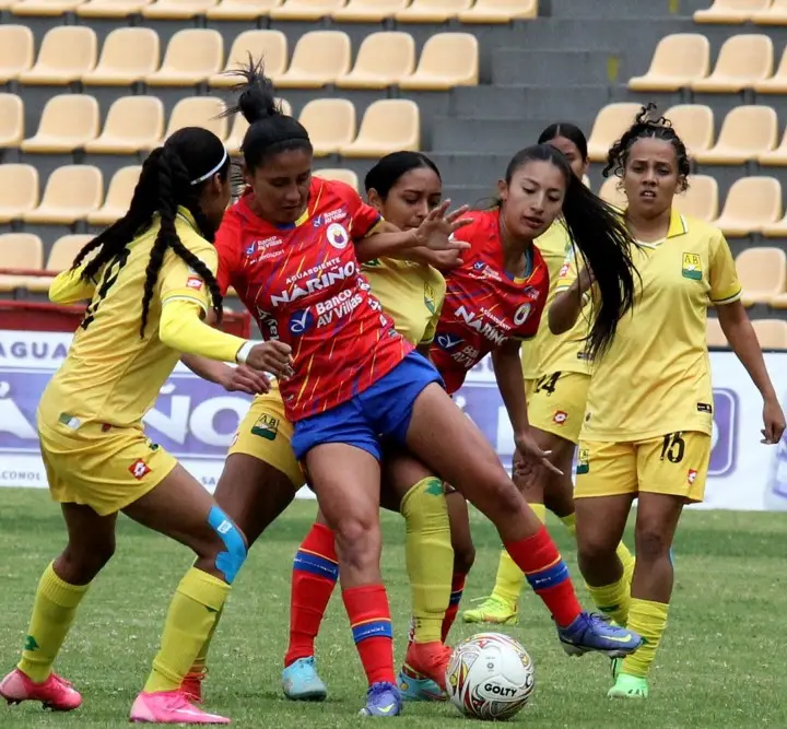 En el Día Internacional del Fútbol Femenino, destacamos la fuerza de nuestras jugadoras a nivel local y nacional.