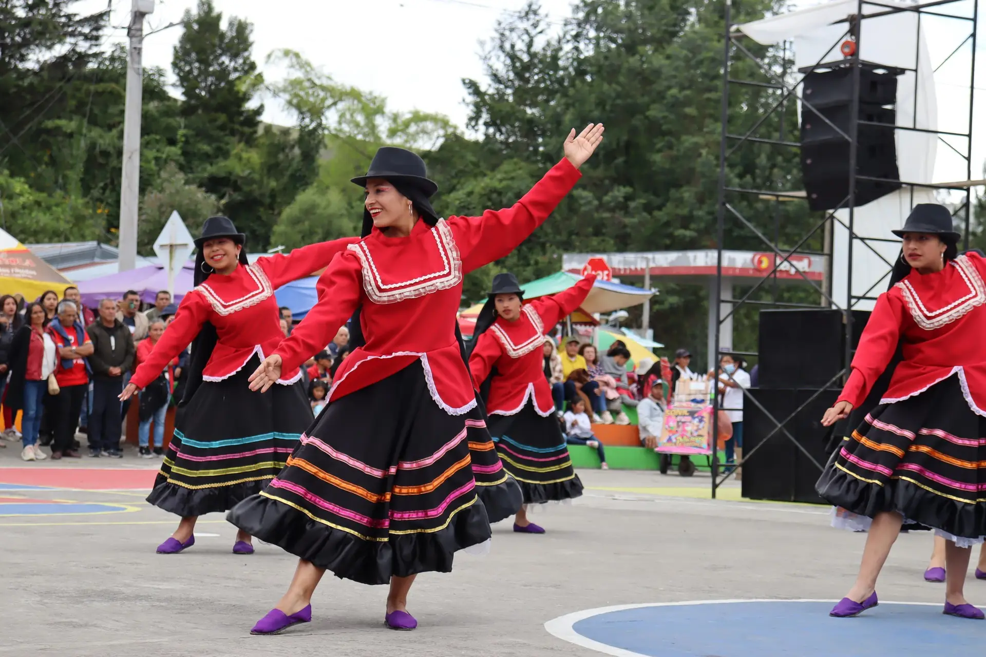 Surcunina, agrupación que promueve la identidad cultural con danza y formación comunitaria