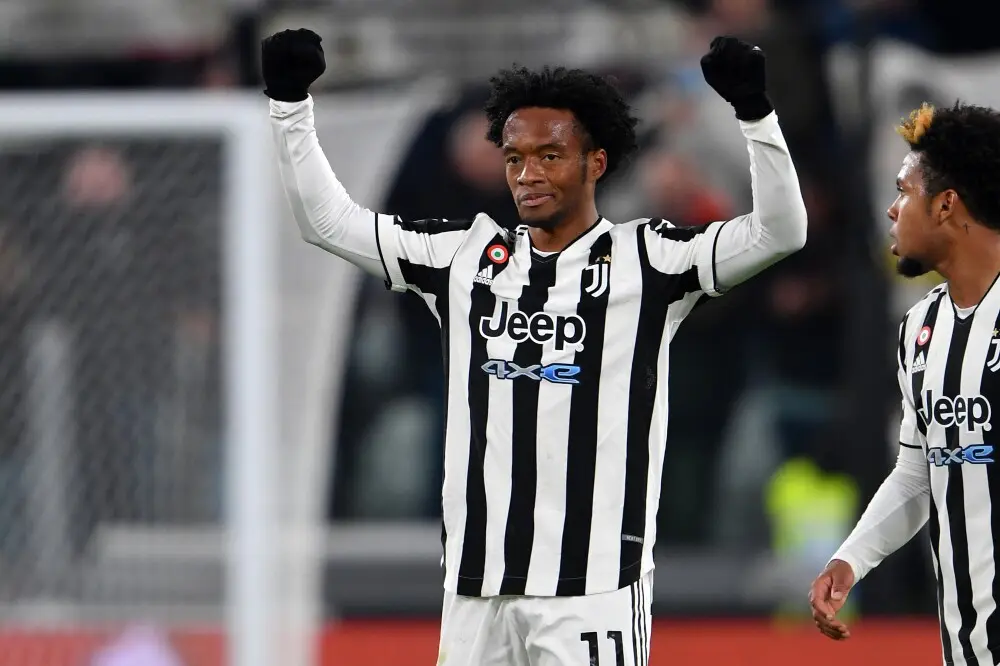 Cuadrado tiene futuro incierto en la Juventus