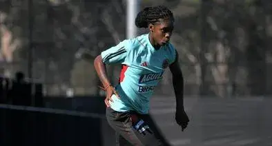 Linda Caicedo sufrió golpe de calor en pleno entrenamiento deportivo