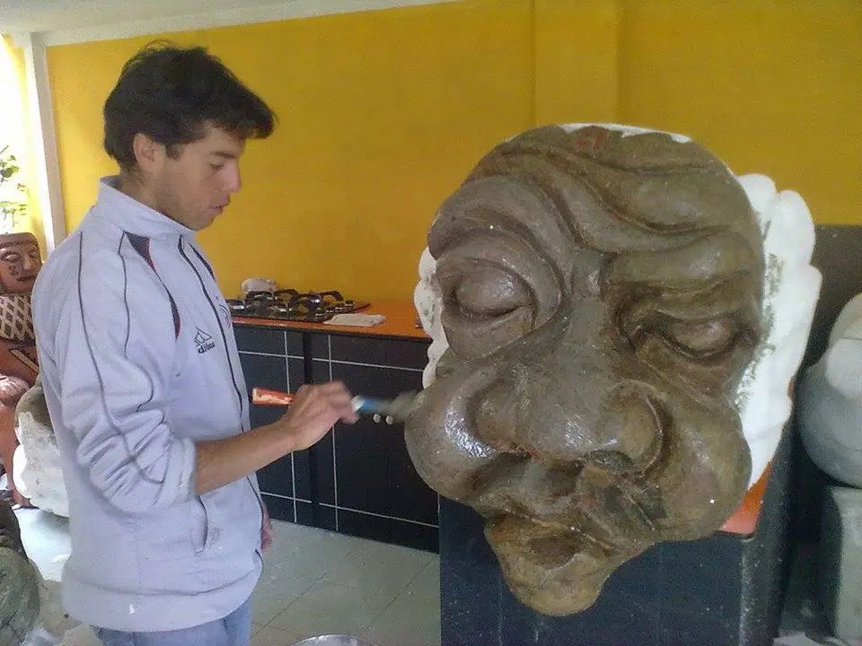 William Florez: arquitectura y carnaval, memoria que desfila