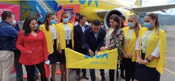 Gobernador Jhon Rojas da la bienvenida a 2 rutas aéreas que llegan a Pasto