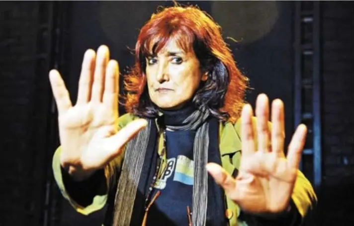 Los nadaistas al poder con Patricia Ariza. (Fernando González y Gonzalo Arango, deben estar danzando en su infierno celestial)