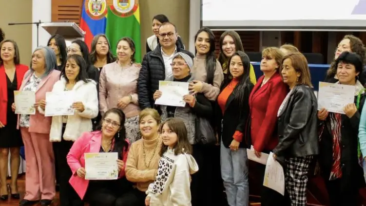 Mujeres emprendedoras de Mi Nariño, certificadas a través de la CAME