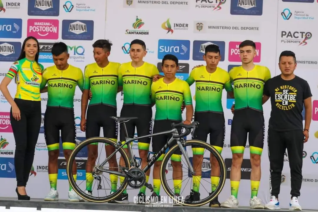 Ciclistas nariñenses disputan la Vuelta al Porvenir