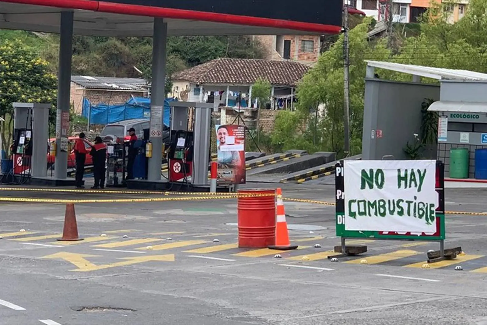 En Pasto comienza a escasear el combustible y racionan el gas por cierre de la vía Panamericana