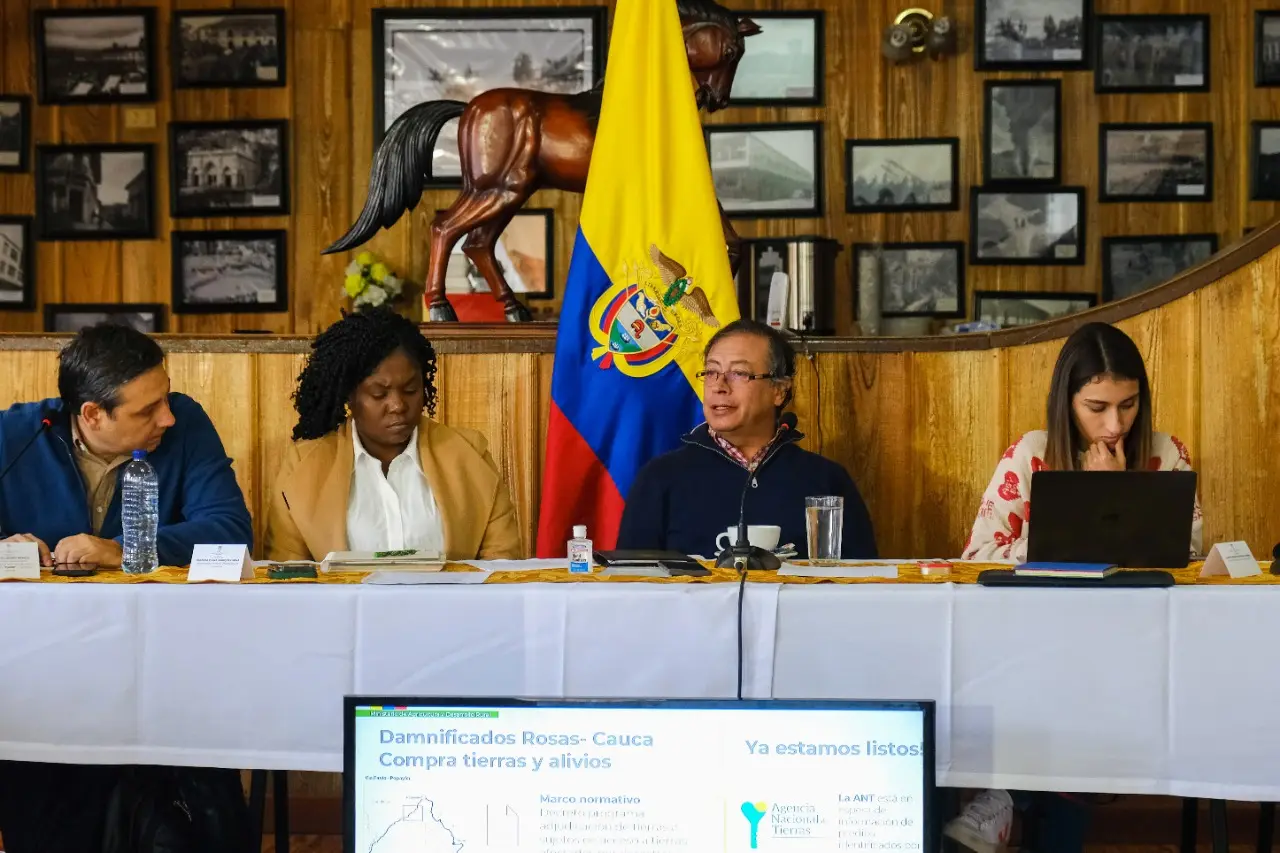 Presidente Petro anuncia nueve medidas para superar la crisis del suroccidente del país generada por interrupción vial