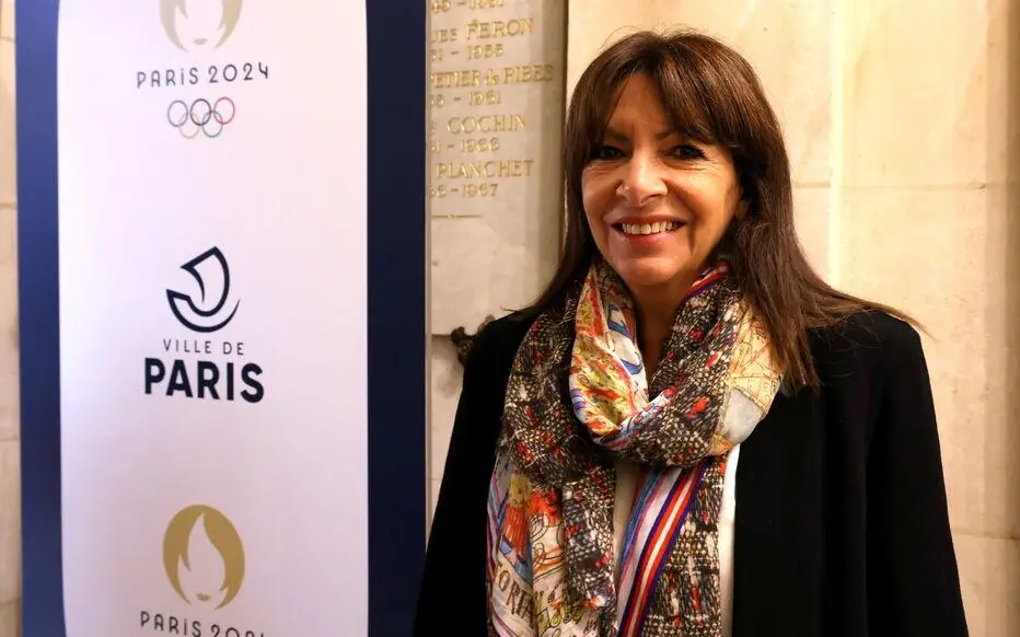 ¿Quién es la “española” Anne Hidalgo, la cara de París 2024?