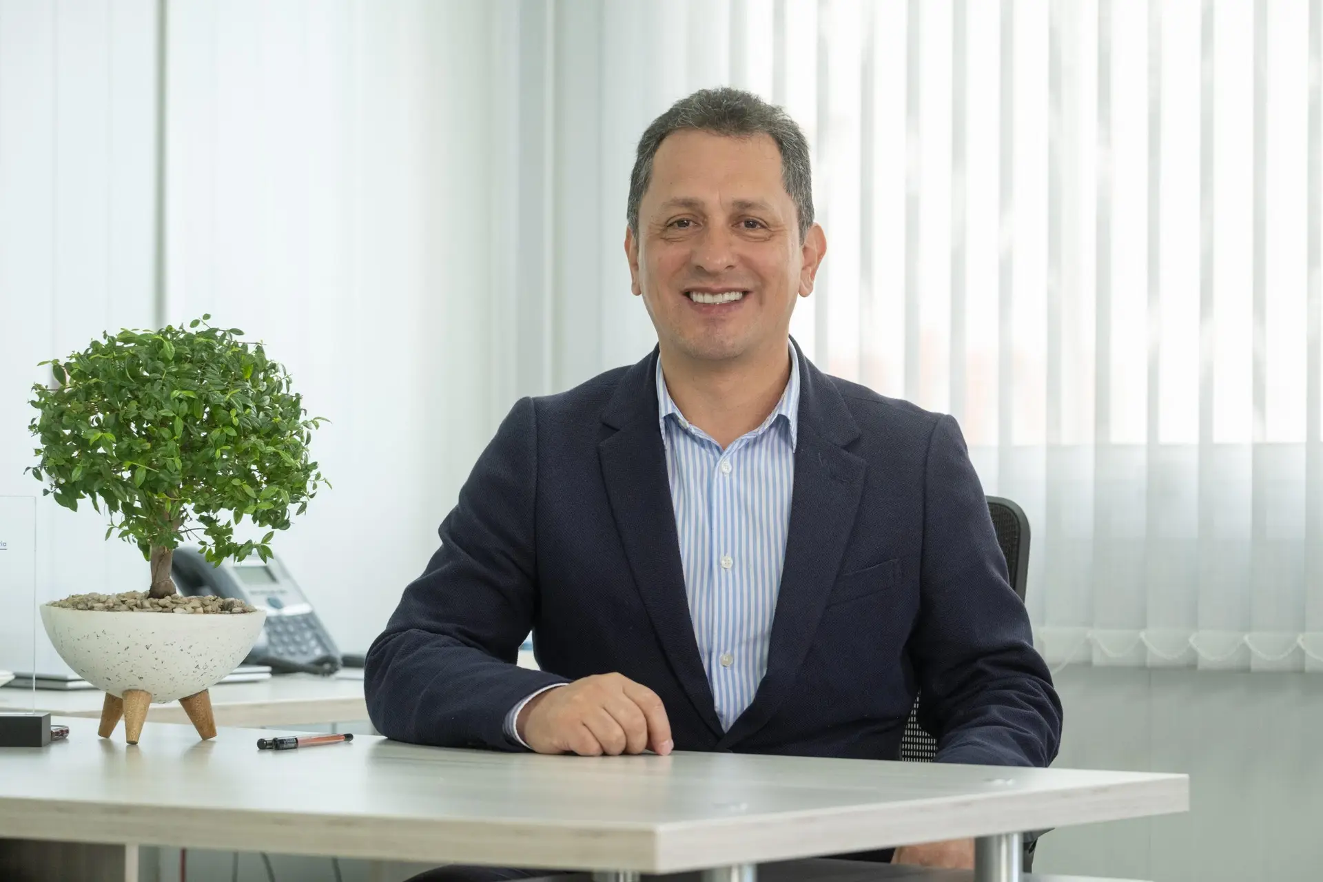 Javier Paz Mora, liderando el Grupo Medinuclear hacia el futuro, es El Personaje 10.